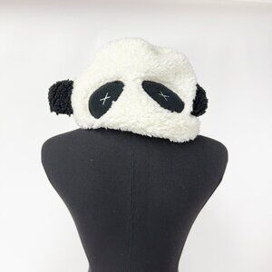 FURRY PANDA HAT
